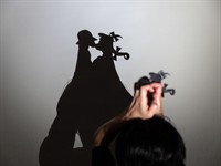 shutterstock_1858102909_shadow theatre_ēnu teātris.jpg