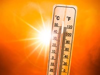 shutterstock_1748344445_heat wave on thermometer_karstuma vilnis uz termometra.jpg