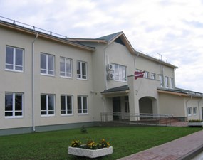 Ludzas 2. vidusskola