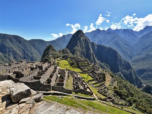 shutterstock_2281492551_Machu Pikchu_Maču Pikču.jpg