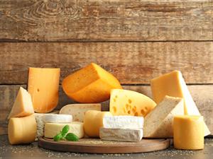 Shutterstock_784965121_cheese_siers.jpg