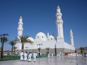 JAmotret Shutterstock_Kuba mosque_Kubas mošeja.jpg