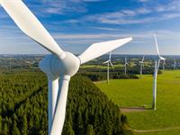 Shutterstock_1934730587_windmills_vēja ģeneratori.jpg