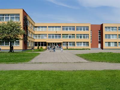 Shutterstock_590214395_school_skola.jpg