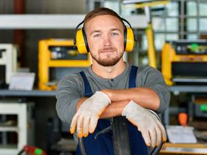 Shutterstock_767682187_protective headphones_aizsargājošas austiņas.jpg