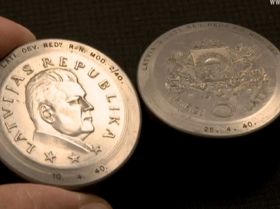 pieclatnieks ar ulmani.jpg