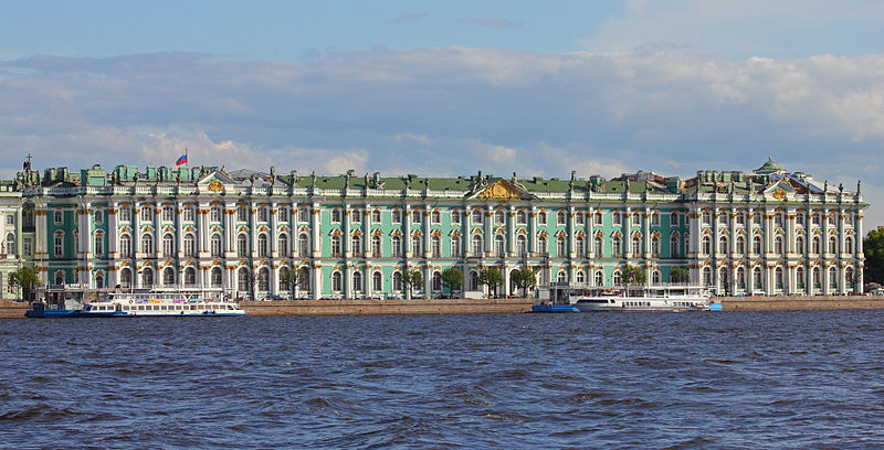 800px-Spb_06-2012_Palace_Embankment_various_14.jpg