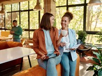 shutterstock_2252213977_enjoying conversation_bauda sarunu.jpg