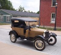 Late_model_Ford_Model_T.jpg