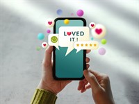 shutterstock_1810883704_using mobile concept_mobilā telefona lietošanas koncepts.jpg