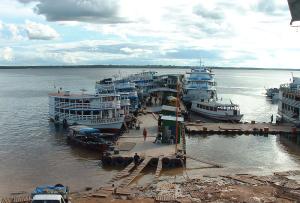 800px-Porto_de_manaus.jpg