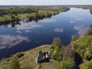 shutterstock_2338678377_river_upe.jpg