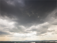 melni padebeši 2.png