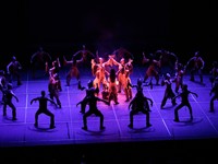 Mohammad Bash Shutterstock_The largest dance ensembles in the world_Lielākais deju ansamblis pasaulē.jpg