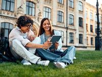 shutterstock_2513076783_university_universitāte (1).jpg