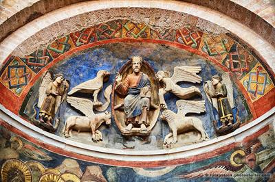 88766-41-Parma-Baptistry-Painted-Interior.jpg