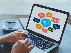shutterstock_2551423365_hello in different languages_sveiks dažādās valodās.jpg