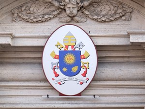 Zvonimir Atletic Shutterstock_pope Francis coat of arms_pāvesta Franciska ģērbonis.jpg