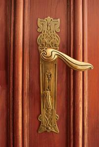 189 httpscommons.wikimedia.orgwikiFileArt_Nouveau_door_handle.jpg.jpg
