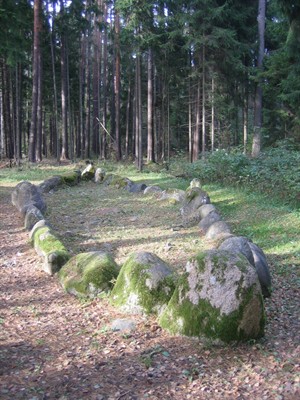 WIKI_19052026_Bīlavu_velna_laiva_-_panoramio.jpg