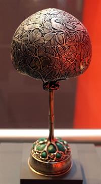 193 httpscommons.wikimedia.orgwikiFileErnst_riegel,_coppa_con_piede,_germania_1905_ca.,_argento_e_malachite.JPG.JPG