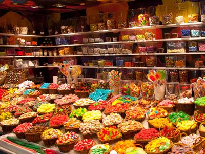 Shutterstock_64249309_sweet shop_saldumu veikals.jpg