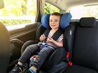 shutterstock_1488732191_kids car seat_bērnu sēdeklītis mašīnā.jpg