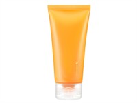 Shutterstock_2075317000_hand cream tube_roku krēma tūbiņa.jpg