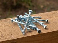 Shutterstock_2521497675_timber screws_koka skrūves.jpg