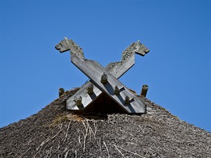 shutterstock_1327171490_Traditional reed roof decoration in Latvia_Jumis.jpg