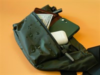 Shutterstock_2149809517_waterproof bag_mitrumizturīga soma.jpg