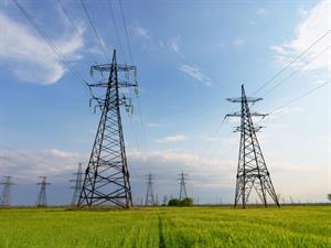 Shutterstock_1909314799_electric poles_elektrības stabi (1).jpg