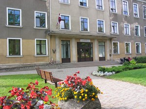 Jelgavas Spīdolas Valsts ģimnāzija