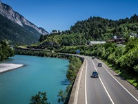 shutterstock_681185122_Reichenau Switzerland_Reihenava Šveice.jpg