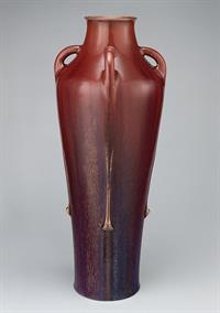 229 httpscommons.wikimedia.orgwikiFileTall_vase_with_four_handles_MET_DP315670_(cropped).jpg.jpg