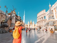 frantic00_shutterstock_2028113831_Global village.jpg