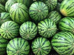 shutterstock_780042676_watermelons_arbūzi.jpg