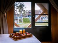 shutterstock_1546641548_bed and breakfast_gulta un brokastis.jpg