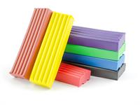 shutterstock_1947808975_plasticine_plastilīns.jpg