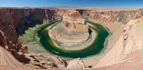 800px-Grand_Canyon_Horse_Shoe_Bend_MC.jpg