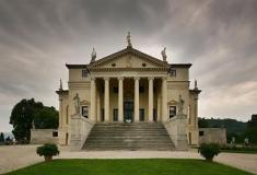 800px-Villa_Rotonda_front.jpg