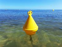 Shutterstock_2268960559_yellow buoy_dzeltena boja.jpg