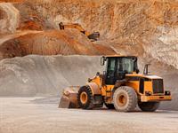 Shutterstock_2271721291_gravel quarry_grants karjers.jpg