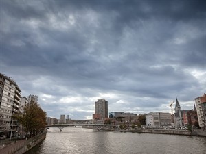 shutterstock_2494055445_cloudy afternoon_mākoņaina pēcpusdiena.jpg