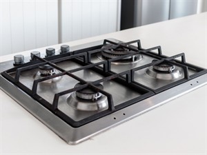 Shutterstock_2383534193_gas stove_gāzes plīts.jpg