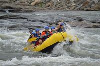 rafting-444743_640.jpg