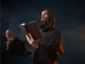 mūks ar grāmatu.jpg