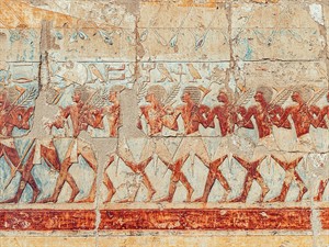 shutterstock_2147415241_Temple of Hatshepsut_hatšepsuta templis.jpg