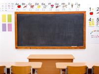 Shutterstock_83277838_blackboard_tāfele.jpg