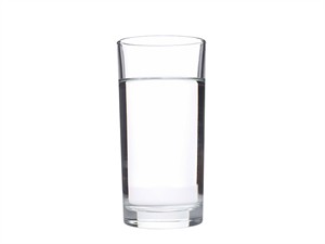 shutterstock_2462162591_glass of water_ūdens glāze.jpg